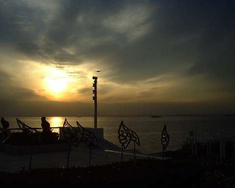 海ほたるから夕日（１）