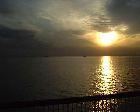 海ほたるから夕日（２）